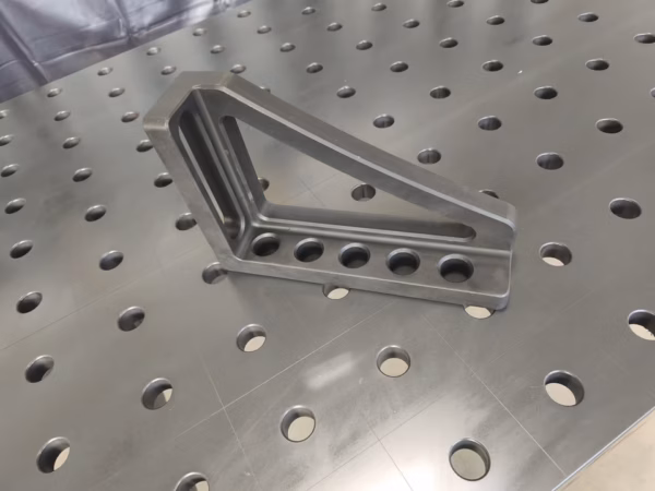 Stop and Clamping Square System 28 300x200x75 - Image 2