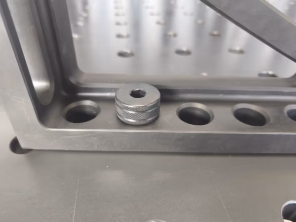 Fast Clamping Bolt S28 length=50 - Image 3