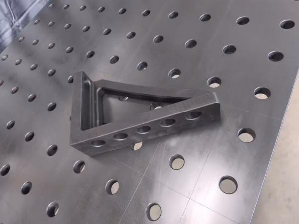 Stop and Clamping Square System 28 300x200x75 - Image 3